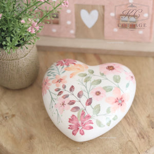 Vintage Style Floral Heart Ornament
