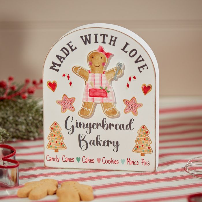 Transform Your Home with Festive Christmas Gingerbread Decor