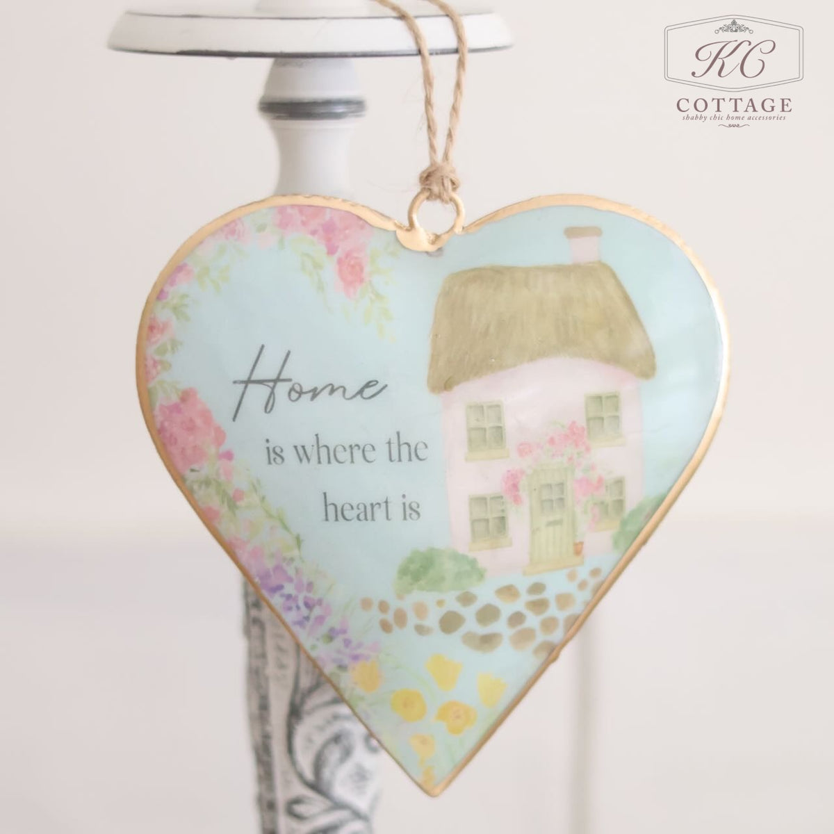 Cottage Metal Hanging Hearts