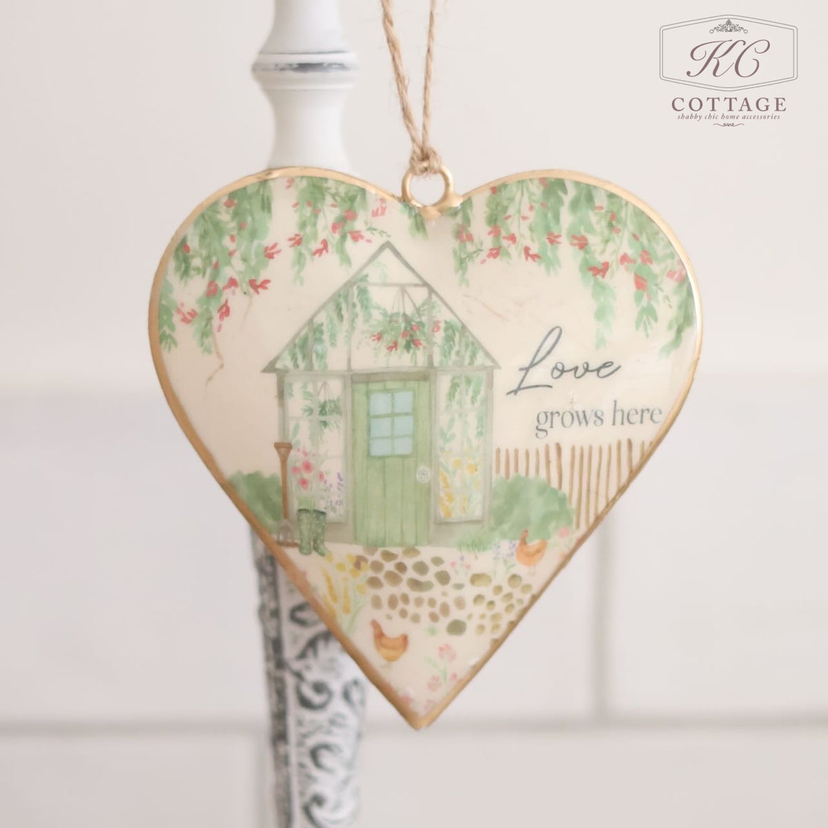 Cottage Metal Hanging Hearts