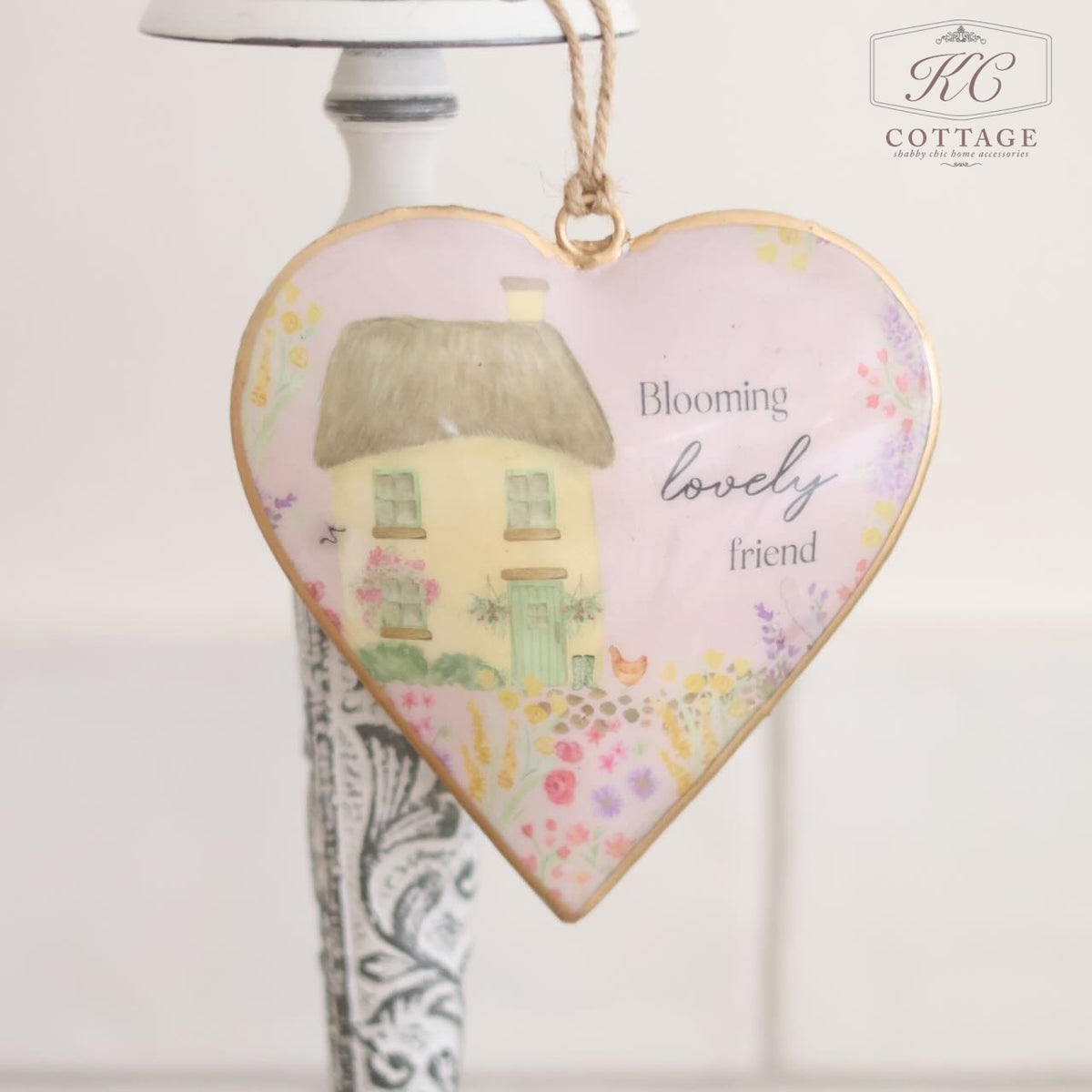 Cottage Metal Hanging Hearts
