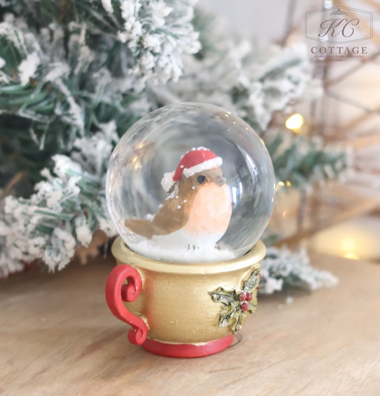 Christmas Resin Robin Teacup Snow Globe Ornament