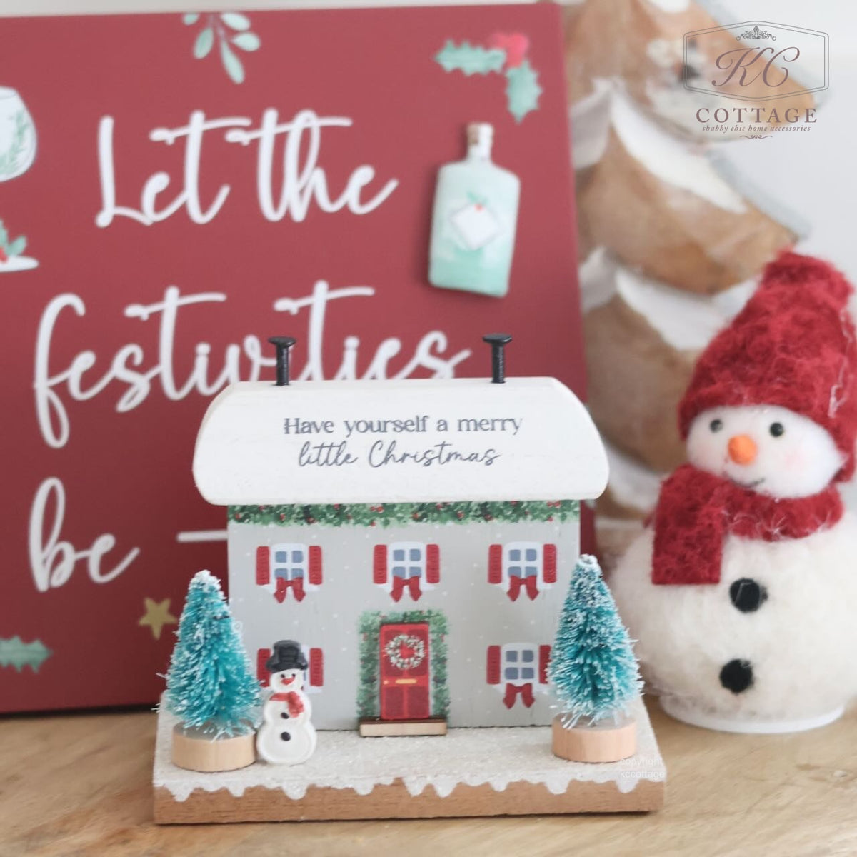 Christmas Have Yourself A Merry Christmas Wooden Cottage