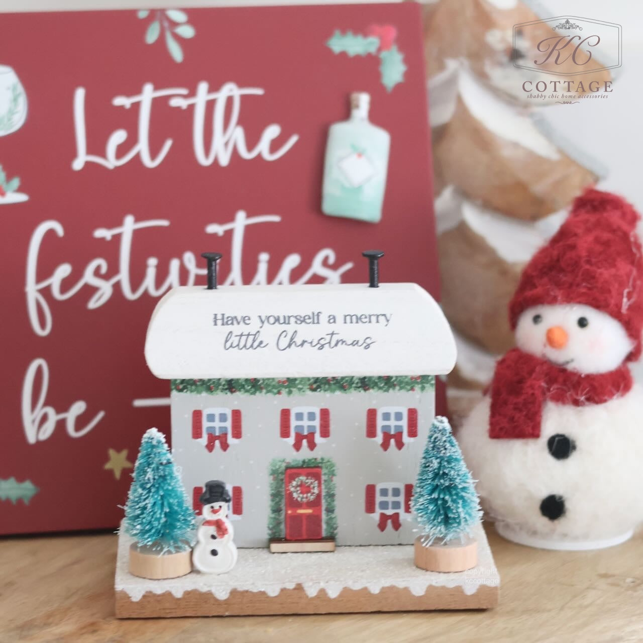 Christmas Have Yourself A Merry Christmas Wooden Cottage