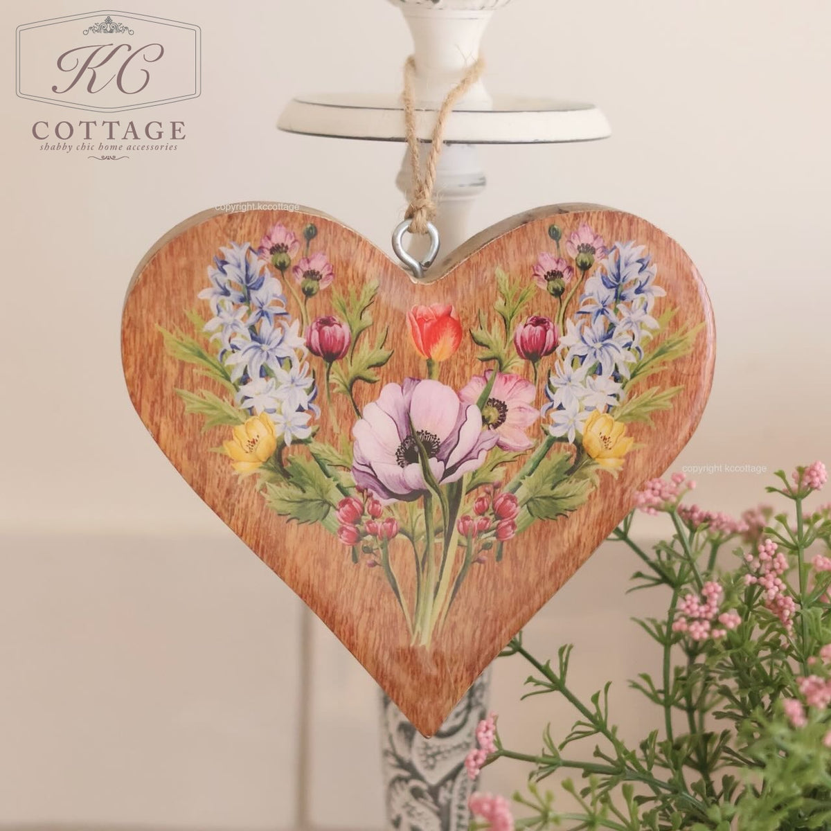 Floral Chunky Mango Wooden Hanging Heart