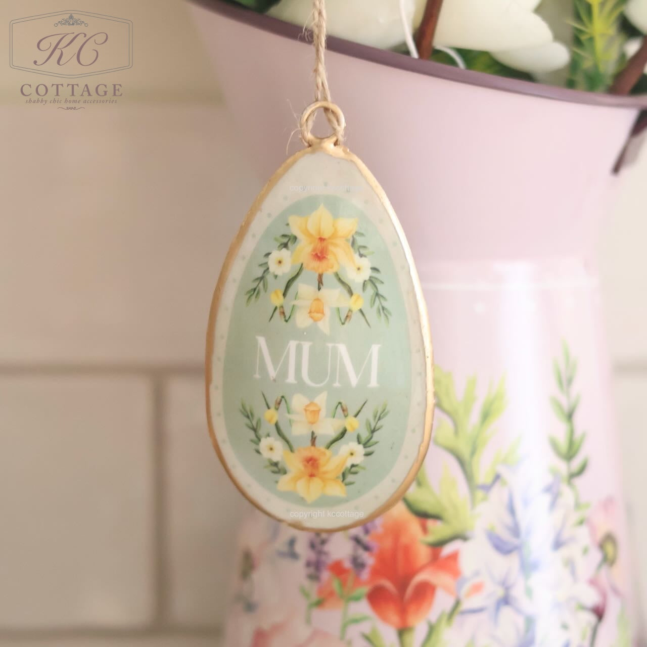 Metal Flower Egg Shaped Hanger