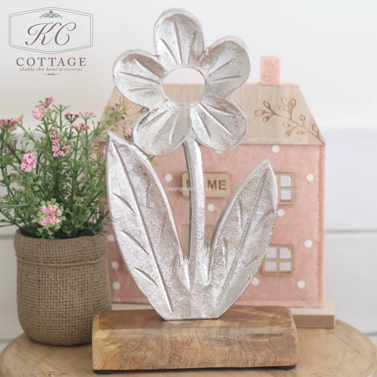 Aluminium & Wood Flower Decor Ornament