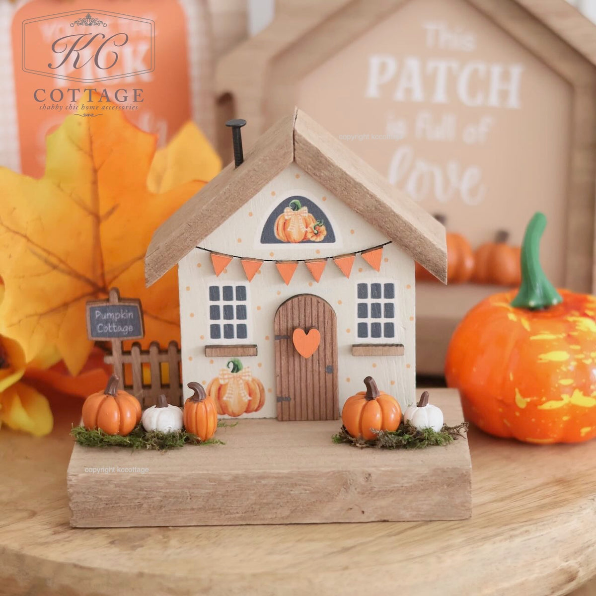 Autumn Pumpkin Harvest Pumpkin Cottage Wooden Ornament
