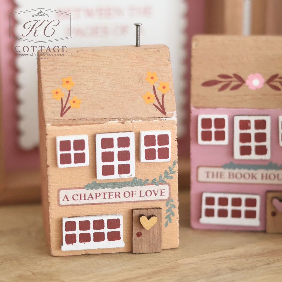Cosy Book Club Wooden Houses Set of Three