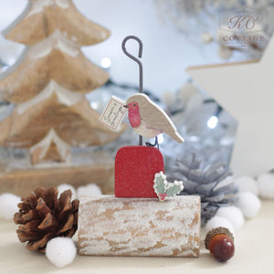 Christmas Robins on Woodland Log spade