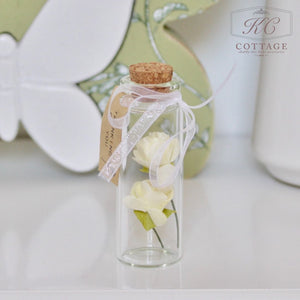miniature_flower_gift_white