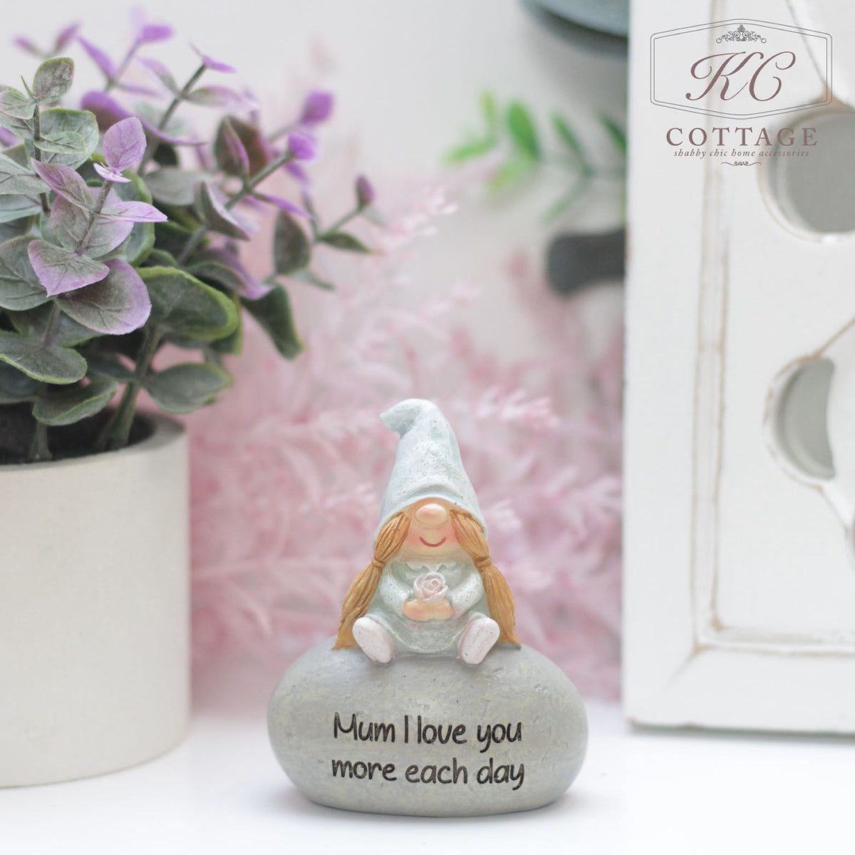 Mum Pebble Gonk Ornament